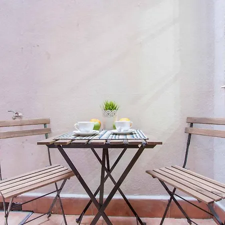 Apartamento Puerta Carmona -casco Antiguo- Sevilla